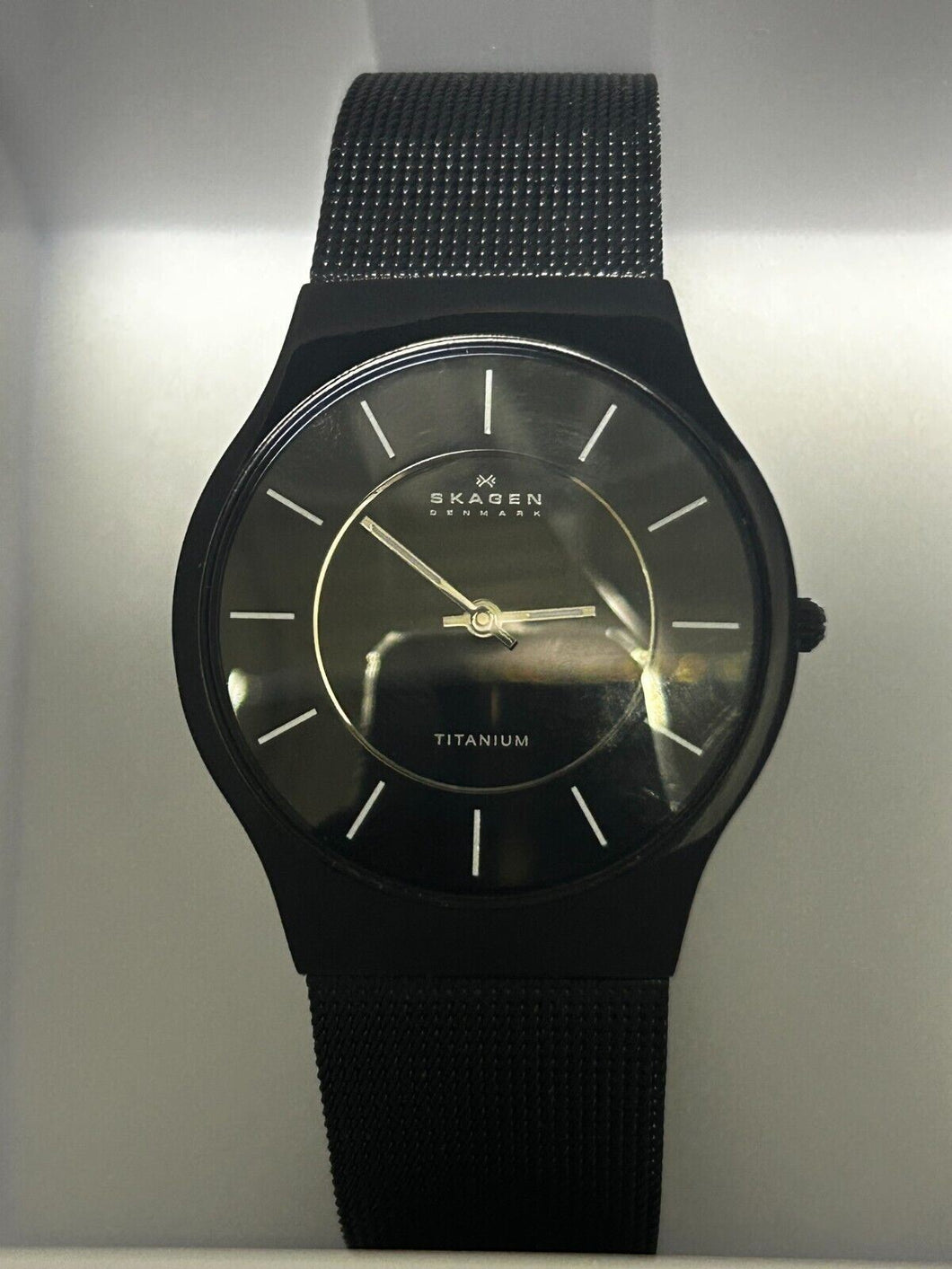 Skagen Denmark Titanium Watch Black 233LTMB Wrist Watch for Men