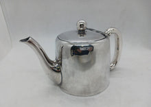 Load image into Gallery viewer, Walker &amp; Hall Sheffield Bachelor Set Silver Plated Tea / Coffee / Cream / Sugar
