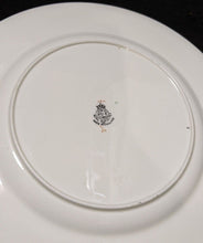 Load image into Gallery viewer, 4 x ROYAL WORCESTER Bone China Dinner Plates - Z816 Pattern - Heavy Detail
