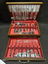 Load image into Gallery viewer, Oniedacraft Deluxe Stainless Chateau set of 64 pieces, unused
