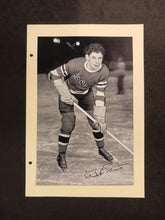Load image into Gallery viewer, 1934-43 Group I Babe Pratt New York Rangers Beehive
