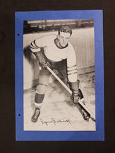 Load image into Gallery viewer, 1934-43 Group I Lynn Patrick New York Rangers Beehive
