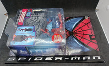 Load image into Gallery viewer, Spider-Man Action Figure (2001 Toy Biz) Sealed CDN Variant
