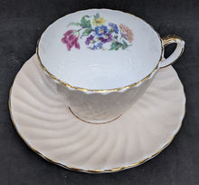 Load image into Gallery viewer, Vintage AYNSLEY Fine Bone China Tea Cup &amp; Saucer - Soft Pink Wave - Floral Bowl
