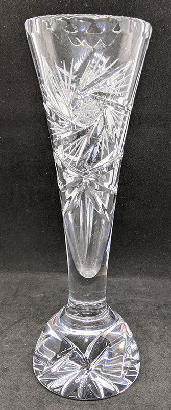 Beautiful Crystal Single Stem Vase - Unsigned
