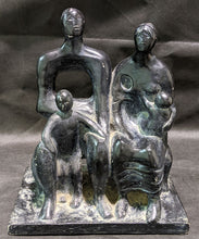 Load image into Gallery viewer, Austin Prod. Inc - 1971 - Sculpture - Family of 4
