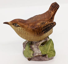 Load image into Gallery viewer, Beautiful Royal Worcester Bone China Figurine - Wren - # 3198
