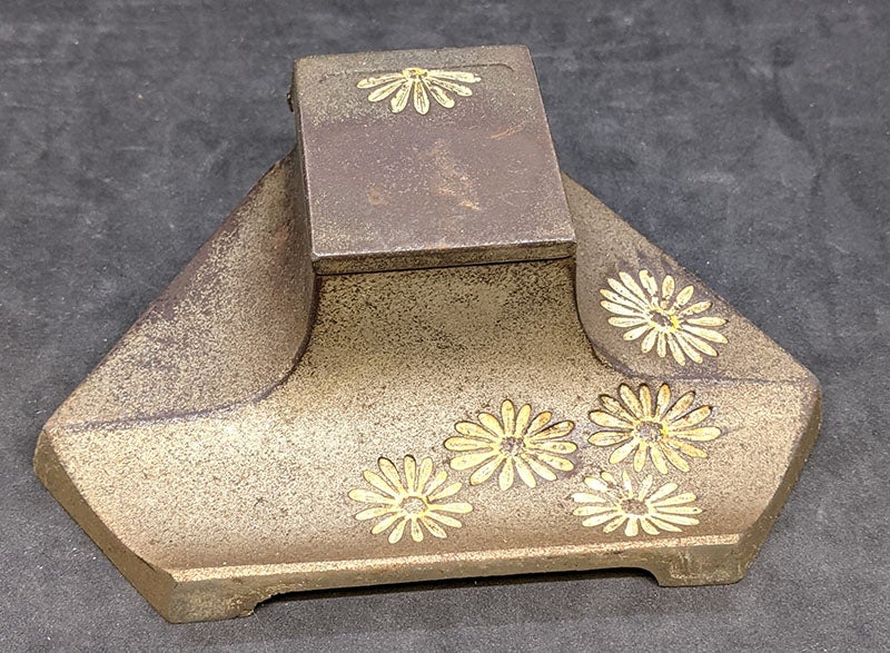 Vintage Metal Geschutzt Inkwell With Daisy Pattern