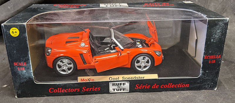 Opel Speedster 1:18 Diecast Car - Orange - Maisto