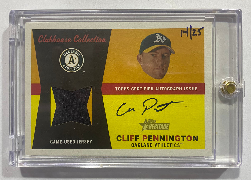 2009 Topps Heritage CH Relic Signed Blue Ink 14/25 Cliff Pennington #CCAR-CP