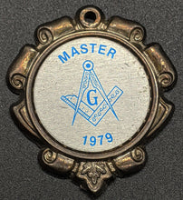 Load image into Gallery viewer, Vintage 1979 Masonic Lodge - Master - Wardens Association - Toronto Medal
