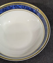 Load image into Gallery viewer, 4 Royal Doulton Fine Bone China - STANWYCK - Fruit Bowls
