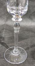 Load image into Gallery viewer, 4 Mikasa - JAMESTOWN GOLD - Wine Glasses
