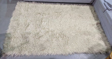 Load image into Gallery viewer, Floko - Hirtenteppich Heavy Shag Area Rug - Made in Greece
