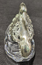 Load image into Gallery viewer, 835 Silver Neck &amp; Hinged Wing Swan Ring Holder
