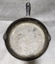 Load image into Gallery viewer, Griswold 11 1/4 Inch Skillet - Cast Iron
