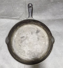 Load image into Gallery viewer, Griswold 11 1/4 Inch Skillet - Cast Iron
