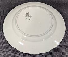 Load image into Gallery viewer, COPELAND SPODE - Gainsborough - Salad Plate - Old Mark
