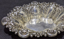 Load image into Gallery viewer, Decorative Sterling Silver Mint / Nut Dish
