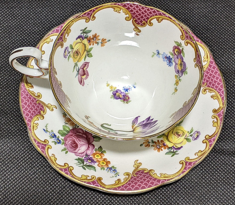 Vintage AYNSLEY Bone China Pink & Scalloped Gold Tea Cup & Saucer