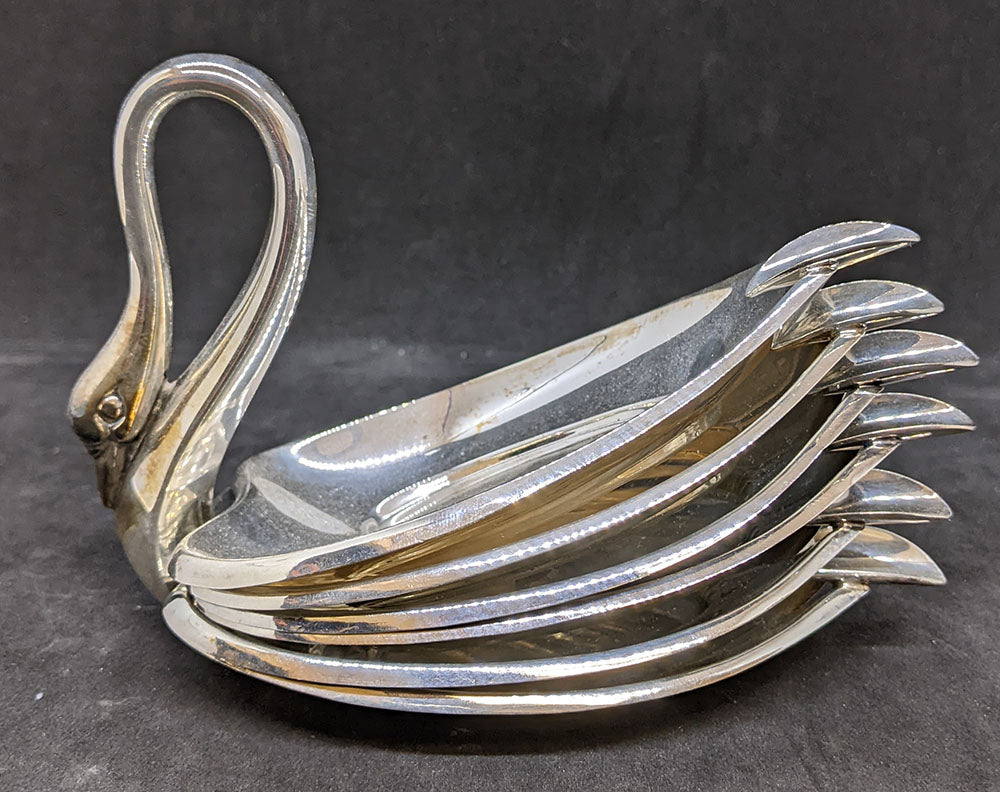 Very Cool Silver Plated Swan Shaped Ashtray Holder With 6 Ashtrays
