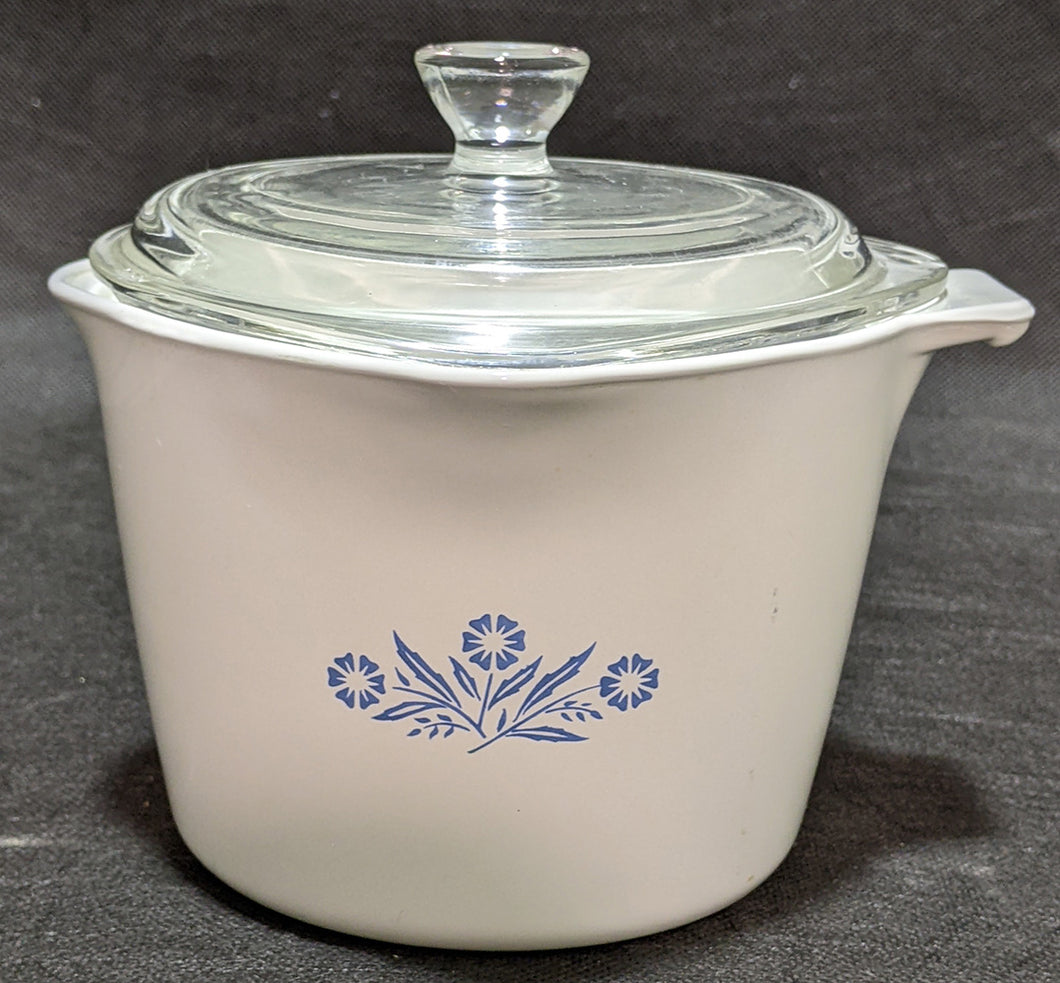 Made in Canada - 32 Oz. Corning Ware Sauce Pot & Lid
