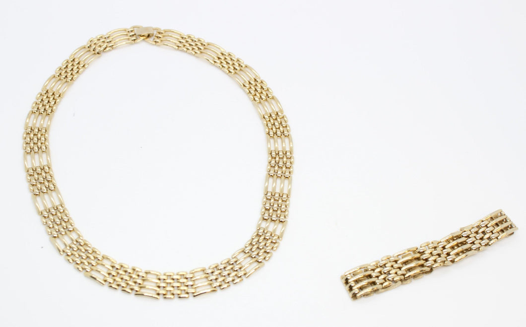 Gold Tone Necklace & Bracelet Jewelry Set