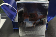 Load image into Gallery viewer, E.T. The Extra Terrestrial Ultimate Gift Set
